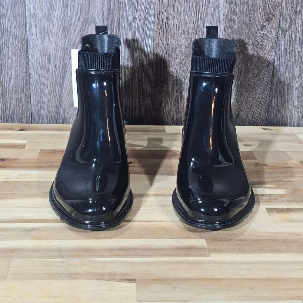 A New Day Black Glossy‎ Chelsea Rain Boots Block Heel Women's Size 6